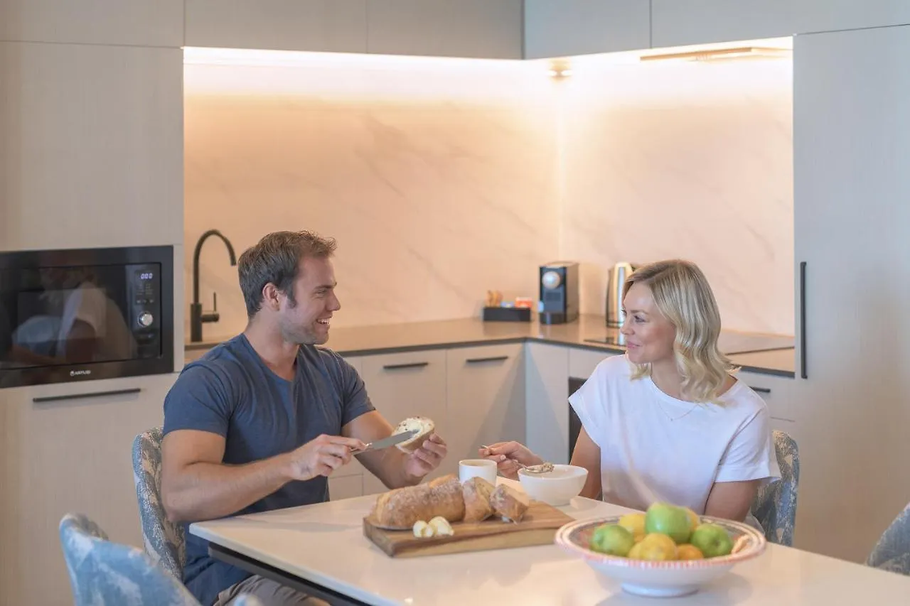 Meriton Suites Surfers Paradise Gold Coast