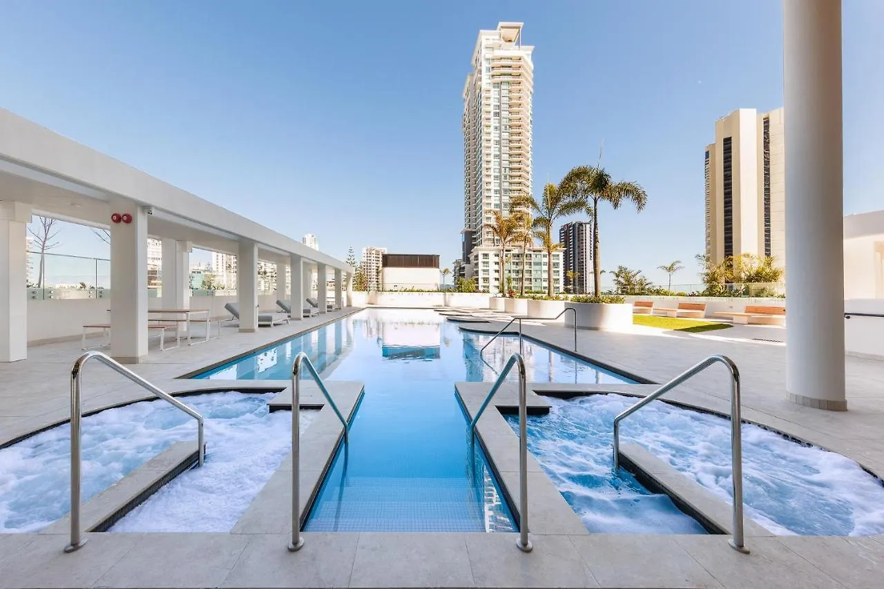 Meriton Suites Surfers Paradise Gold Coast