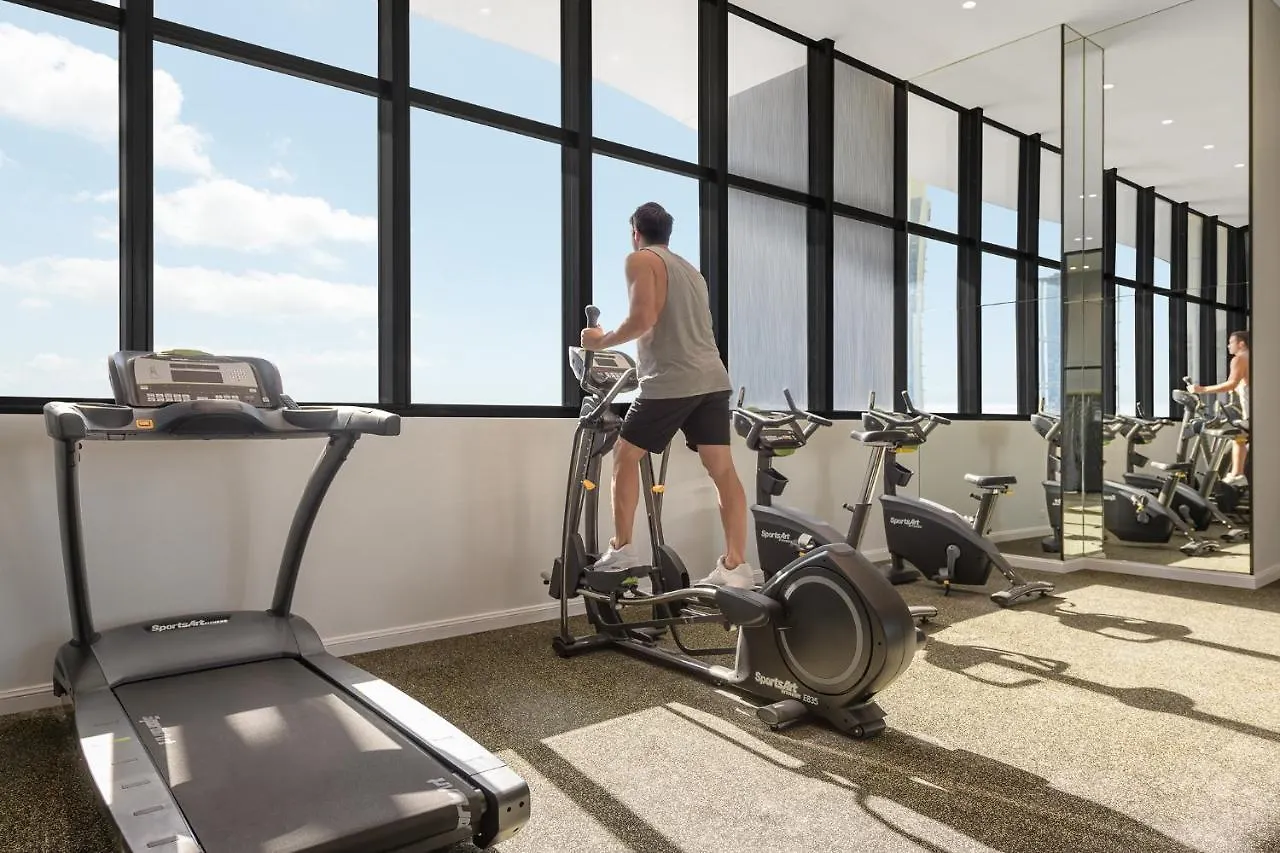 Meriton Suites Surfers Paradise Gold Coast Apart Otel