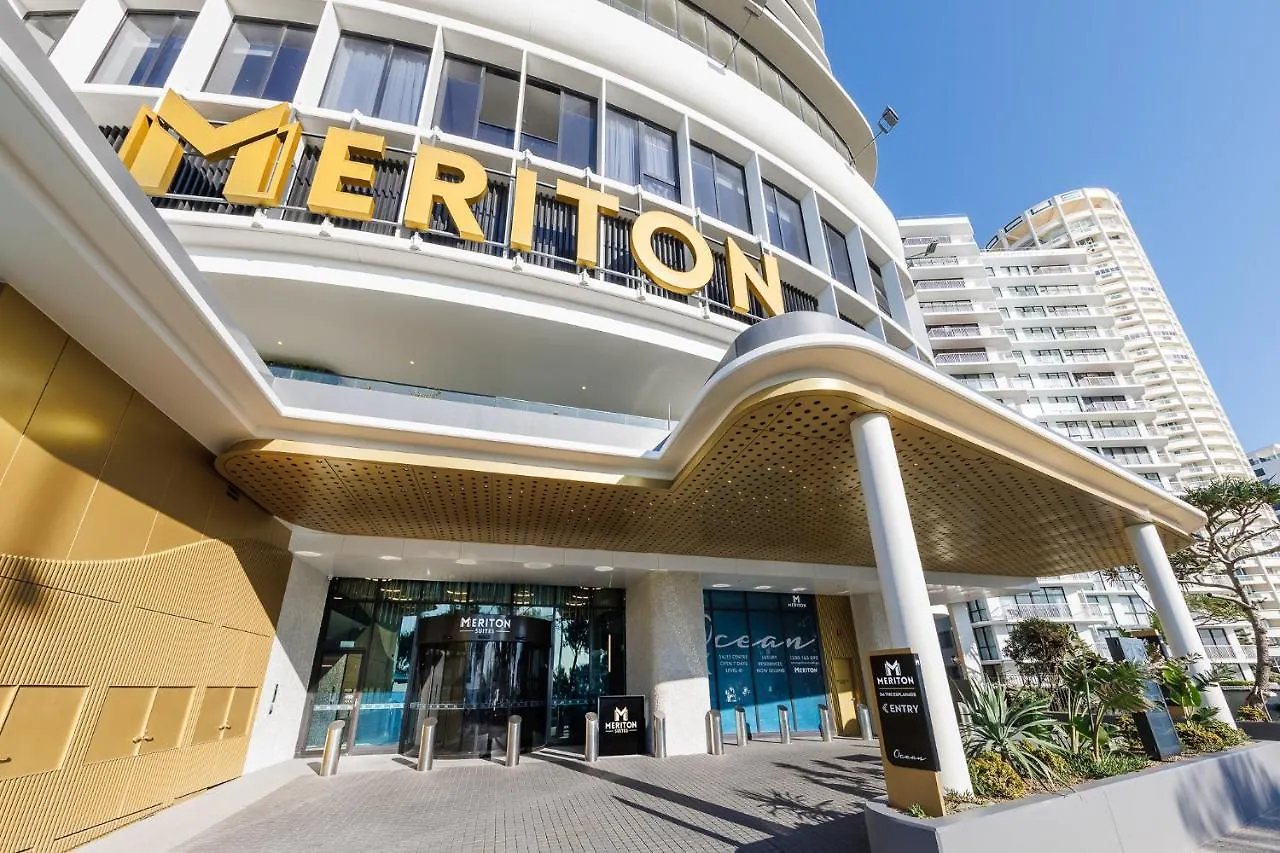 Meriton Suites Surfers Paradise Gold Coast 5*,