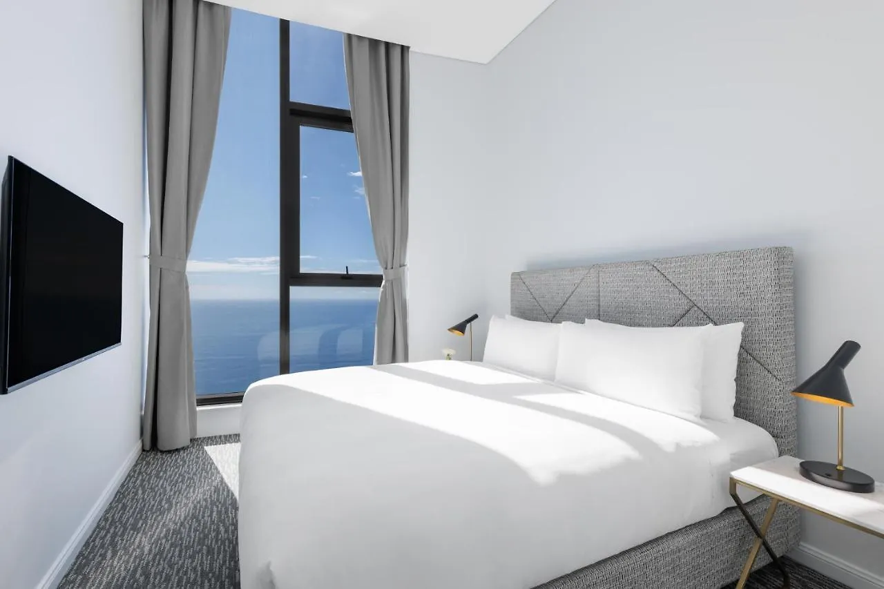 Meriton Suites Surfers Paradise Gold Coast Australia